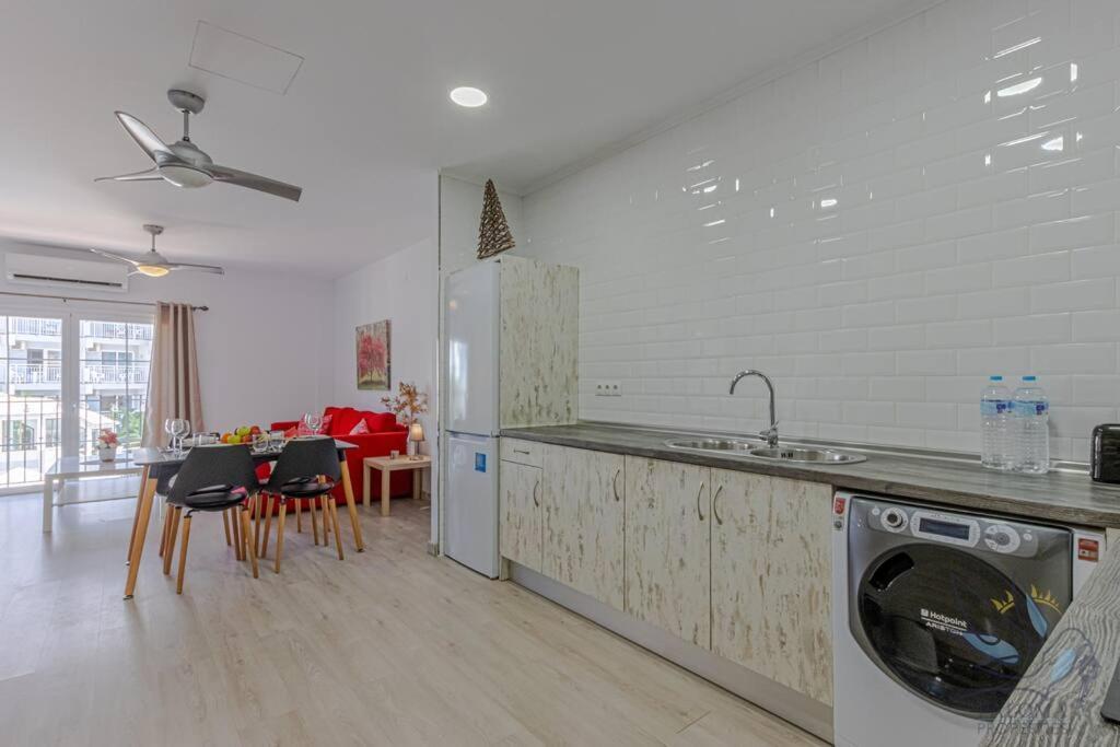 Benalroma Spacious Apartment 50 Mt From The Beach Benalmádena Exteriér fotografie